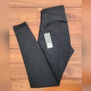 Old Navy Black Geometric Leggings